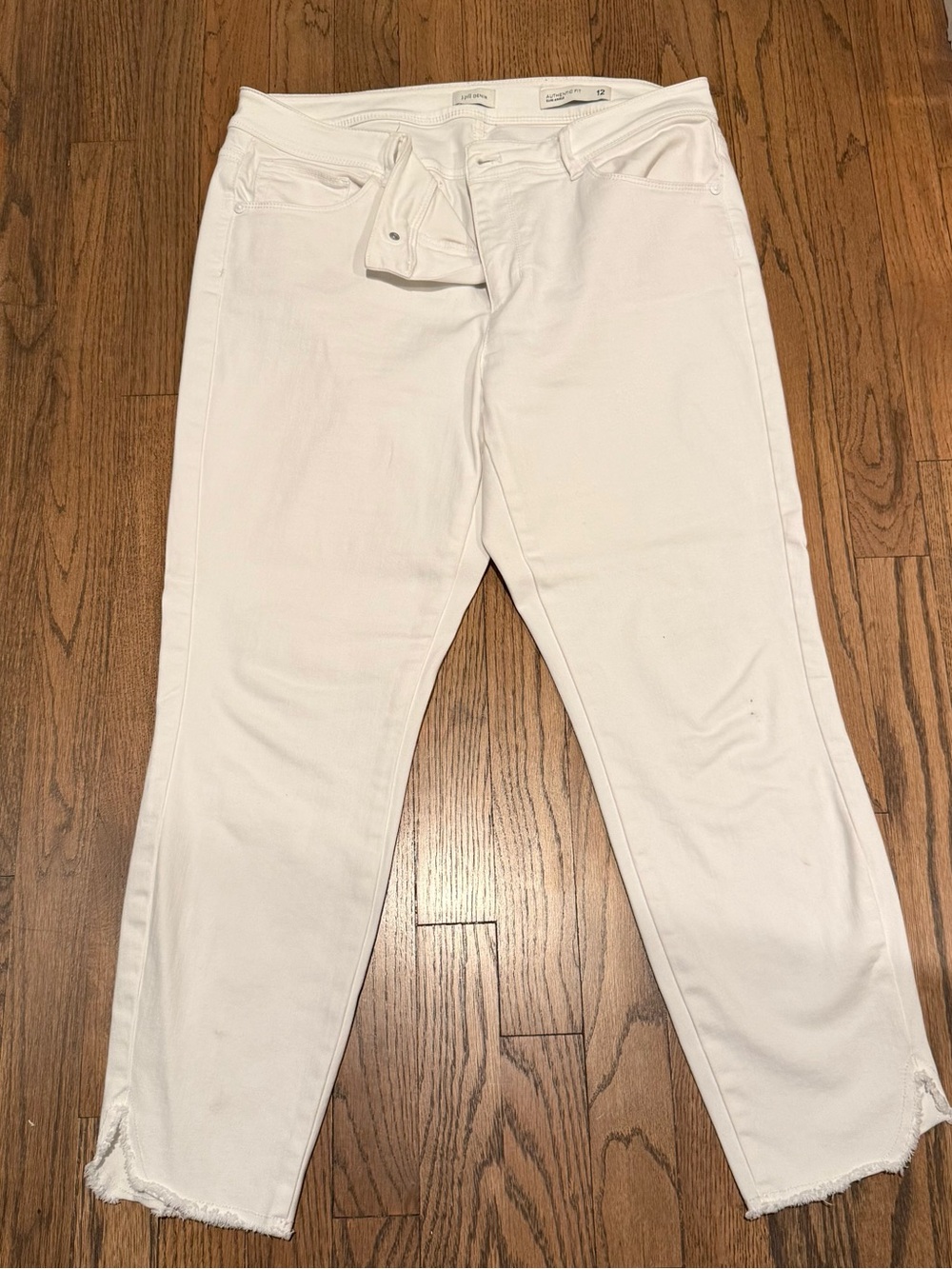 J.Jill Denim Women's White Cropped Ankle Jeans with Raw Hem